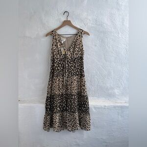 Vintage Talbots pure silk shelled tiered printed dress size 6P